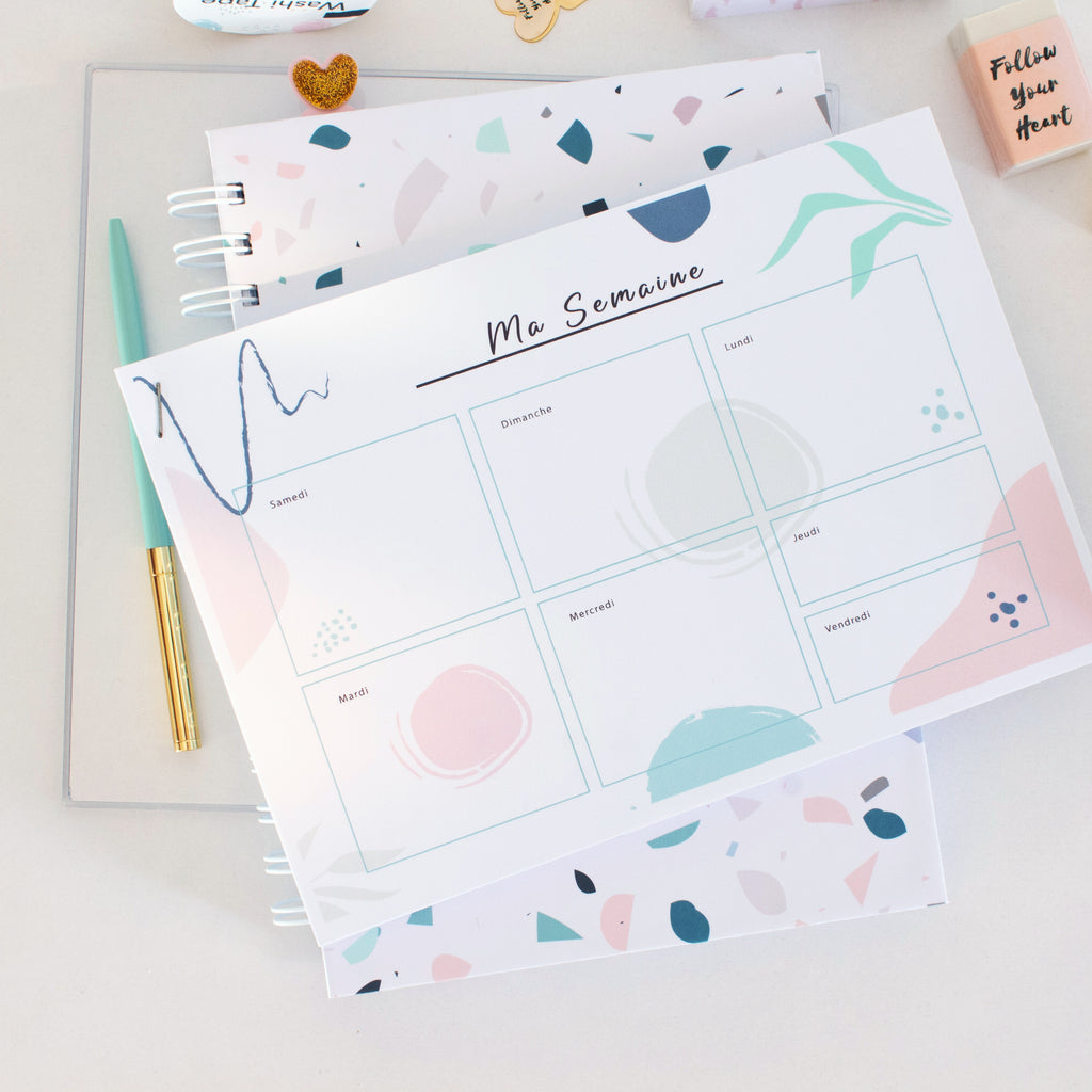 Notebook +weekly planner