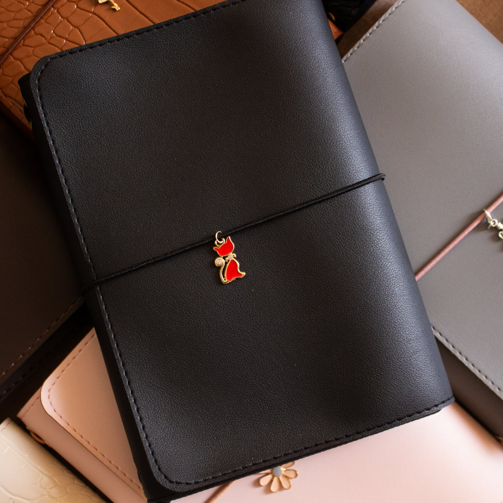 THE FOLIO ~ black